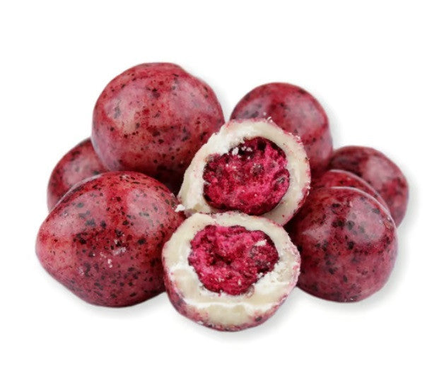 OO - Mrazem sušený černý rybíz v jogurtové čokoládě (50g)